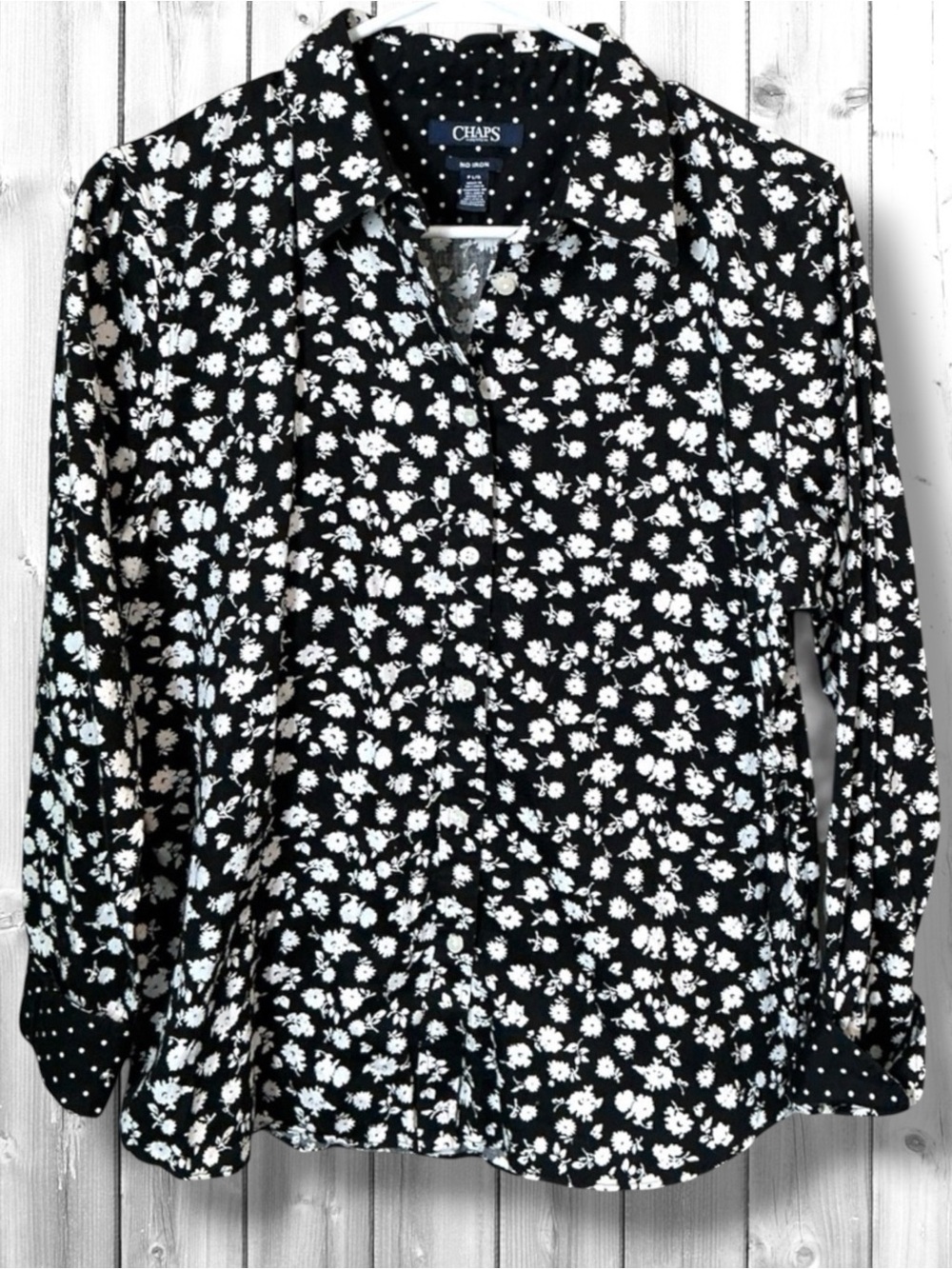 🌺Chaps Black Floral/Dot Casual Button Down Shirt